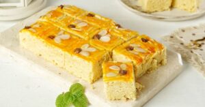 Homemade Butter Cake with Almonds
