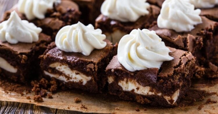 24 Easy Cake Mix Desserts - Insanely Good