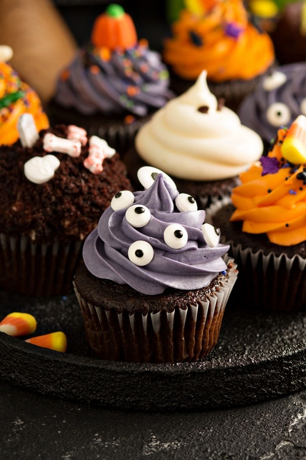 Sweet Halloween Monster Cupcakes