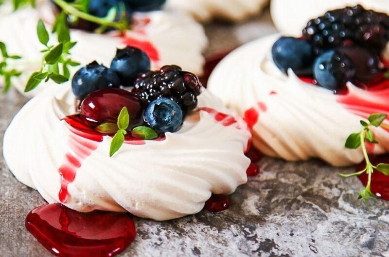 23 Best Meringue Desserts