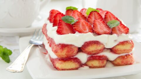 Sweet Strawberry Tiramisu