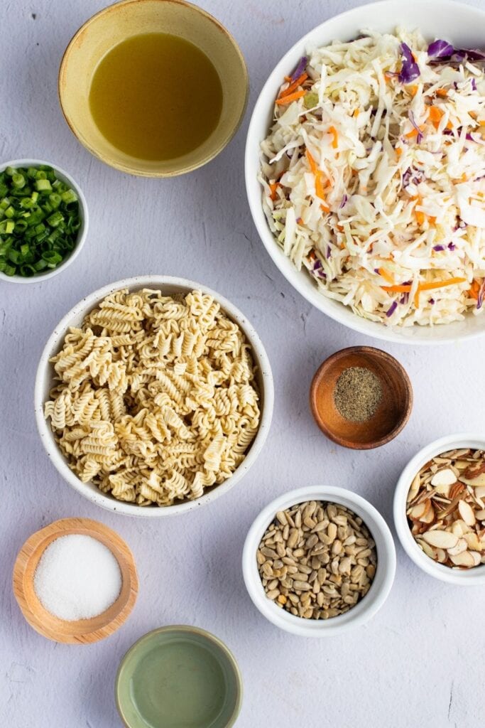Ramen Noodles Asian Salad Ingredients: Ramen Noodles, Sunflower Seeds, Coleslaw Mix, Green Onions, Ground Black Pepper
