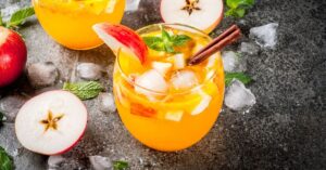 Cold Apple Cider Mojito with Cinnamon and Ice