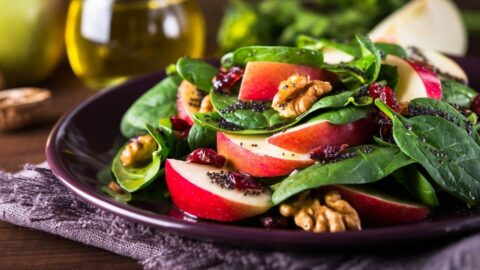 Homemade Spinach Salad with walnuts, Apples and Dried Cranberries