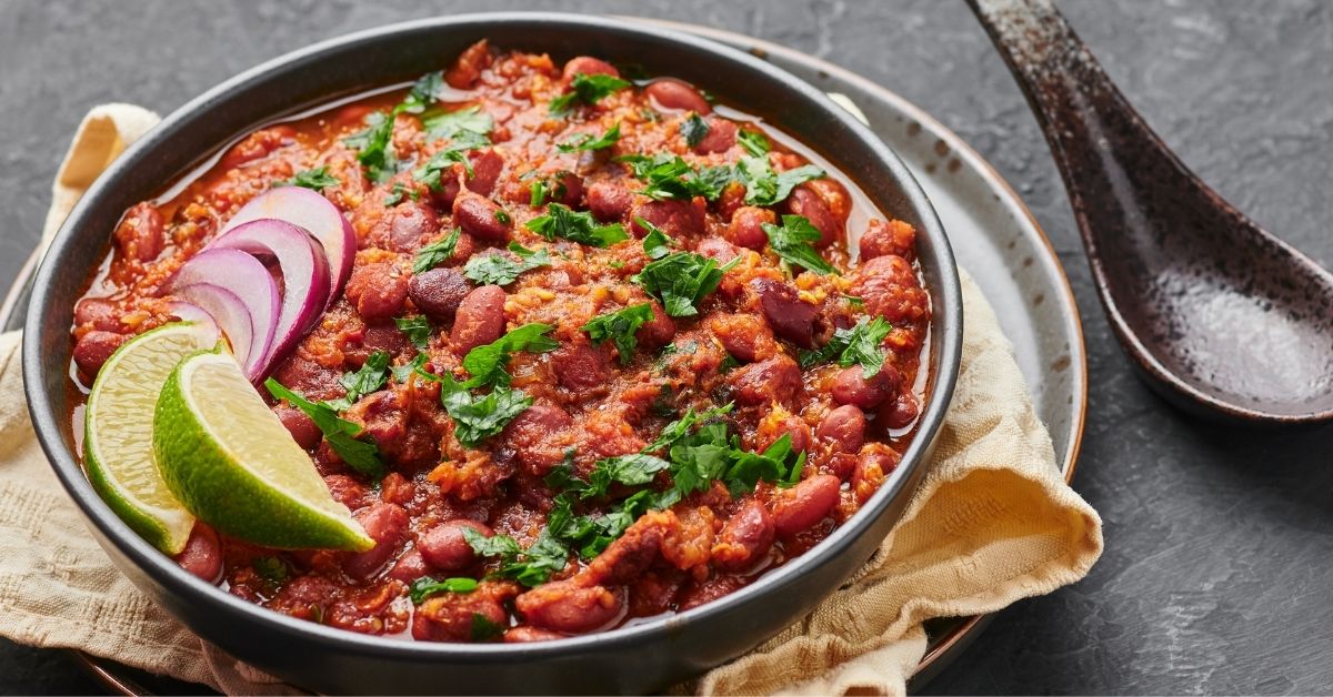 Kidney Bean Curry in a Black Bowl