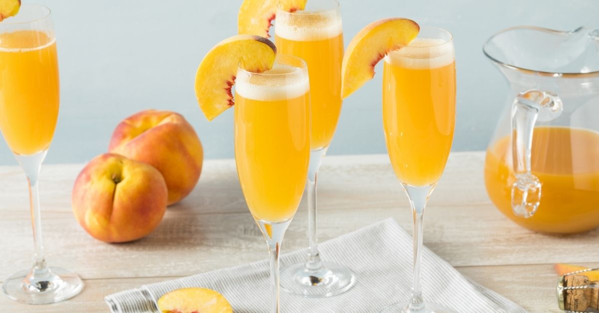 The Best Sweet Peach Mimosas (Mimosas with Peach Schnapps) - Seasoned  Sprinkles