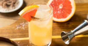 Boozy Paloma Cocktail with Grapefruit