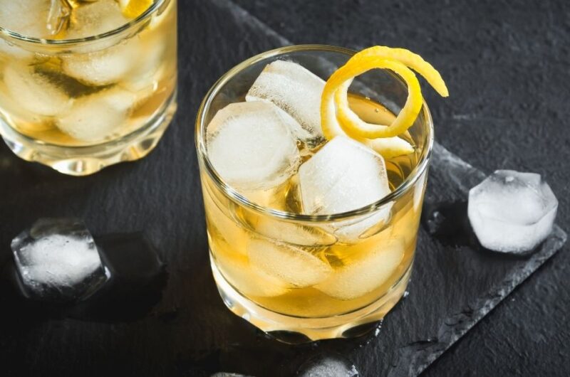 The 27 BEST Whiskey Cocktails