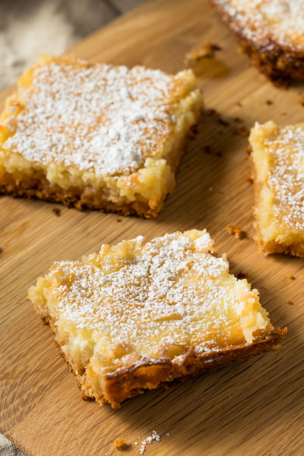Gooey Butter Cake with Powdered Sugar