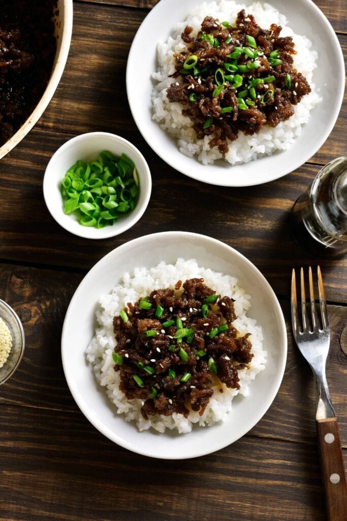 Korean Ground Beef Bowl with Green Onions