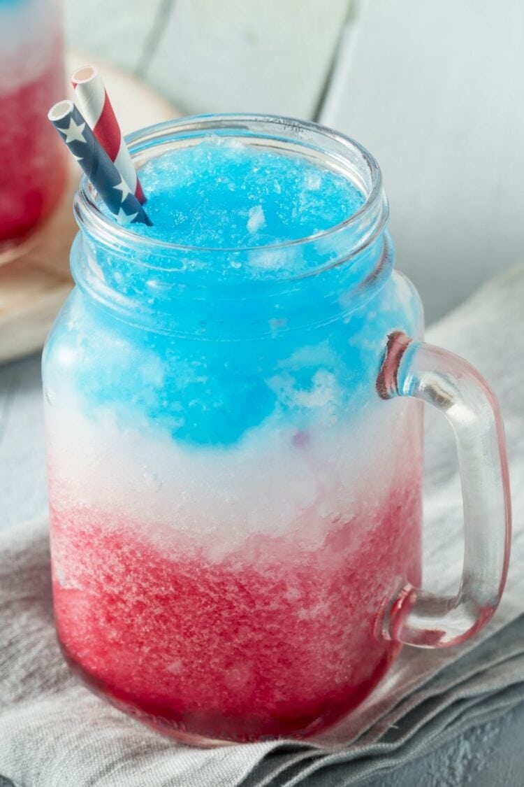 25 Fun 4th of July Cocktails - Insanely Good