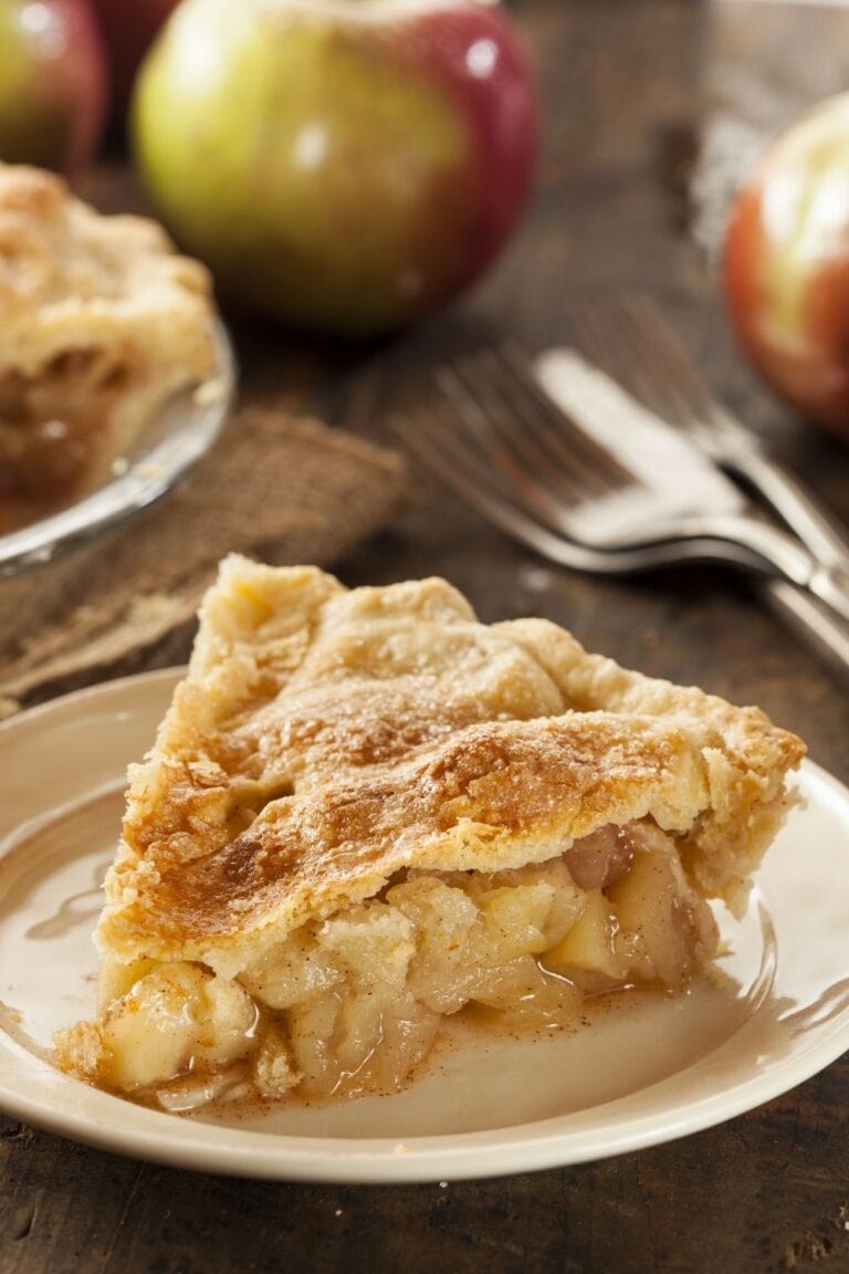 How to Reheat Apple Pie - Insanely Good
