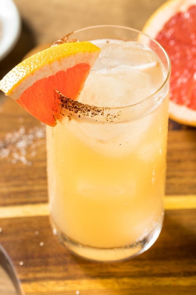 Spicy Paloma Cocktail with Grapefruit