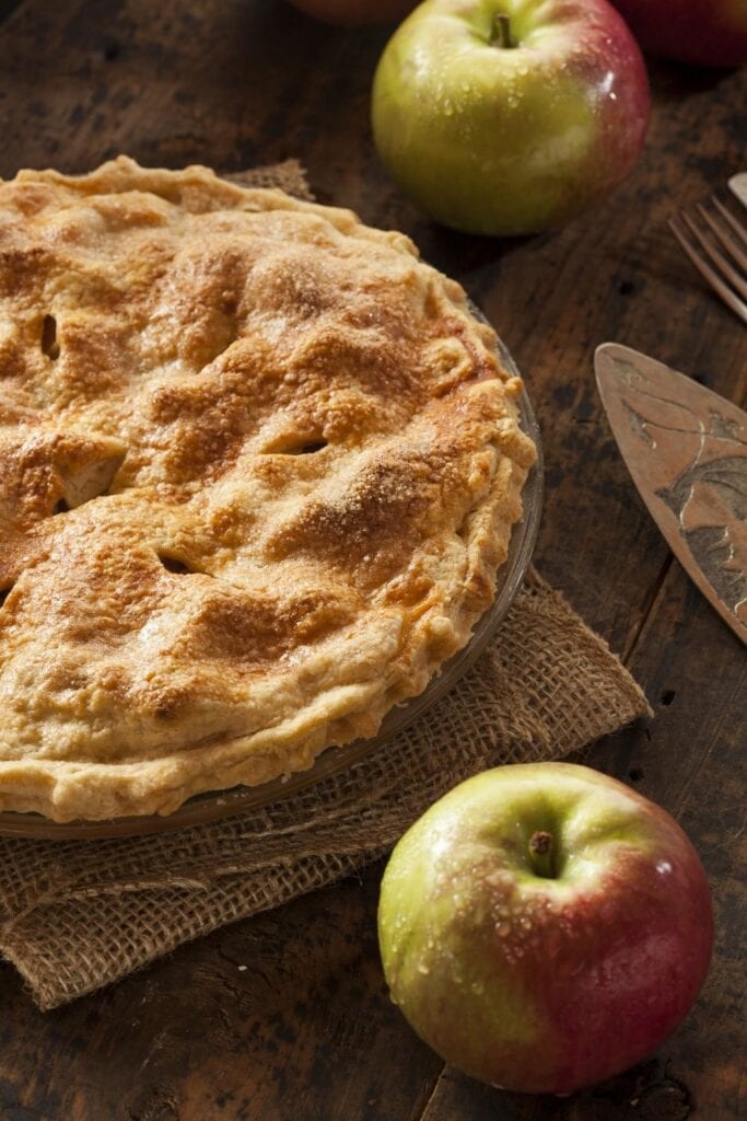 Sweet Homemade Apple Pie