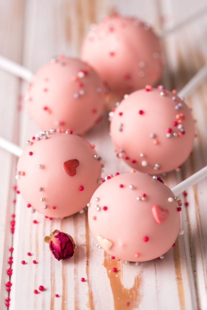 Sweet Pink Cake Pops