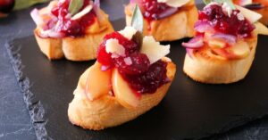 Appetizing Crostini with Cranberry Sauce
