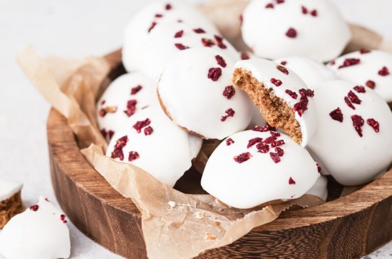 20 Traditional German Christmas Cookies