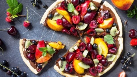 Homemade Fruit Pizza with Chocolate Paste
