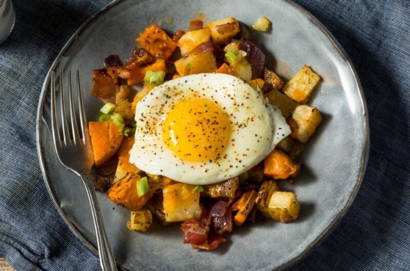 25 Whole30 Breakfasts (+ Recipe Collection)