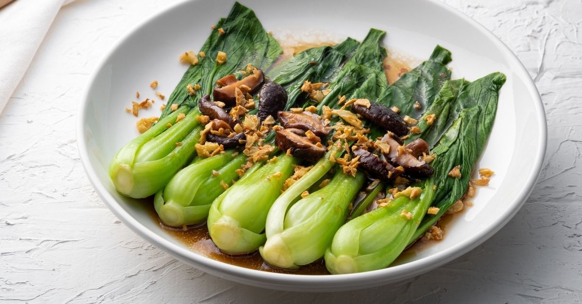Baby Bok Choy with Oyster Sauce with Garlic and Mushrooms