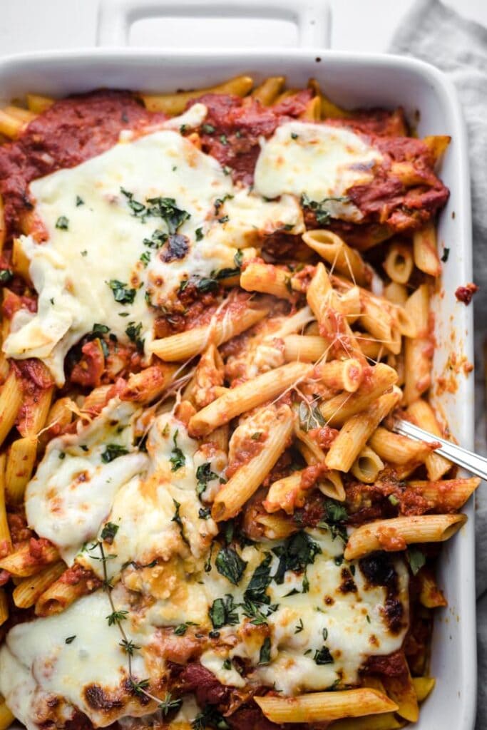 Baked Ziti made with al dente noodles, an Italian cheese blend, and rich tomato sauce. 