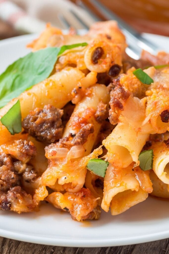 Baked Ziti with Pasta and Ground Beef