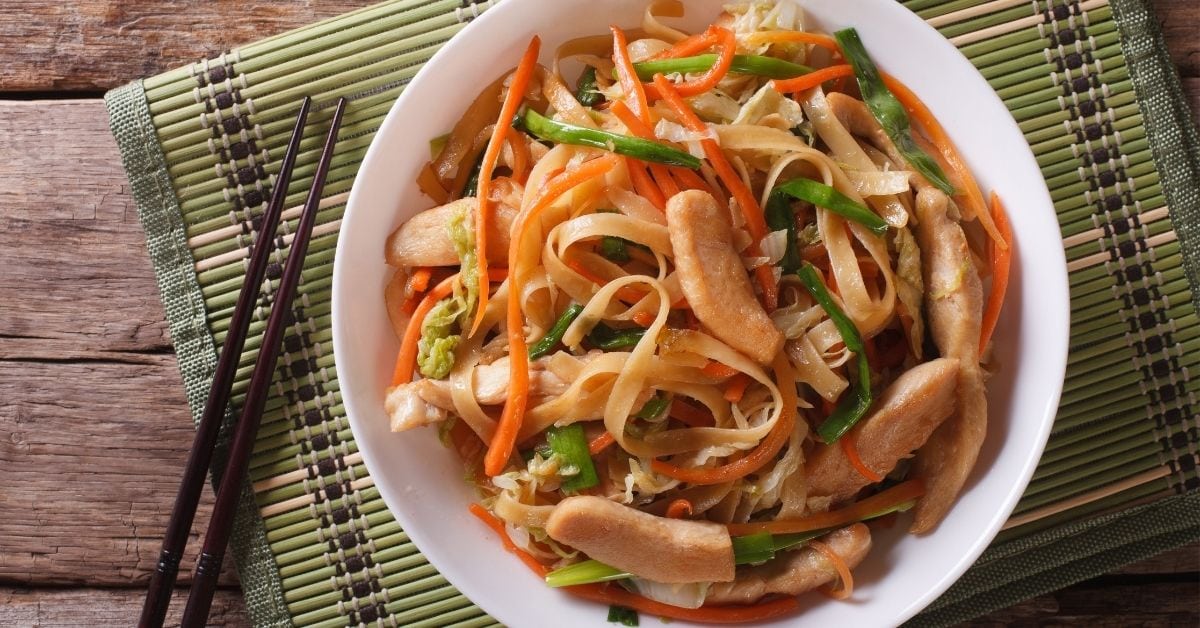 Chow Mein Noodle Salad with Vegetables