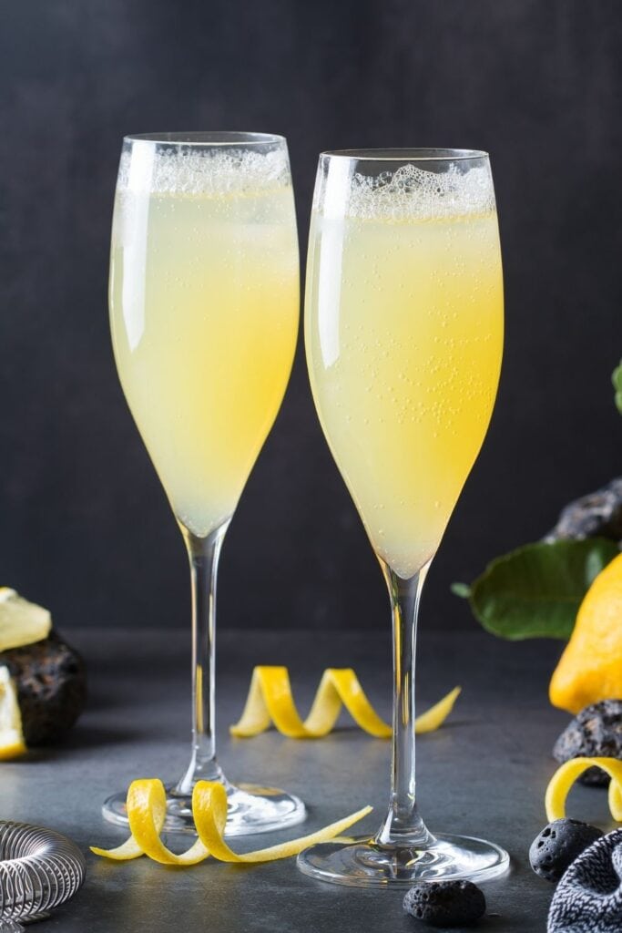 French 75 Cocktail with Lemons