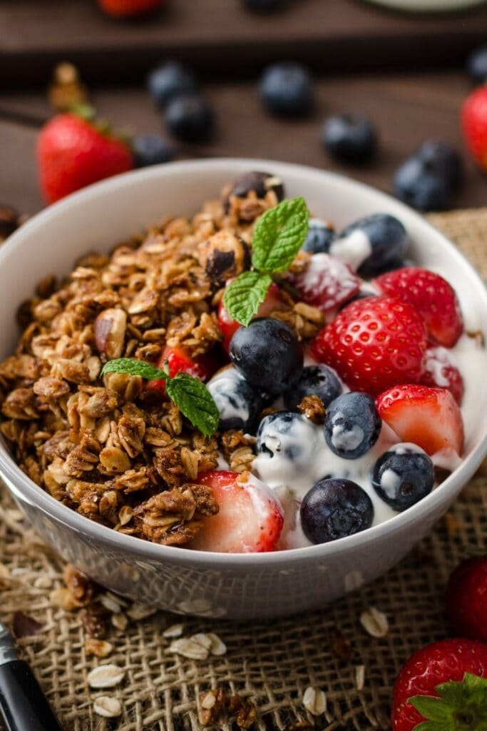Granola Bowl with Berries and Yogurt