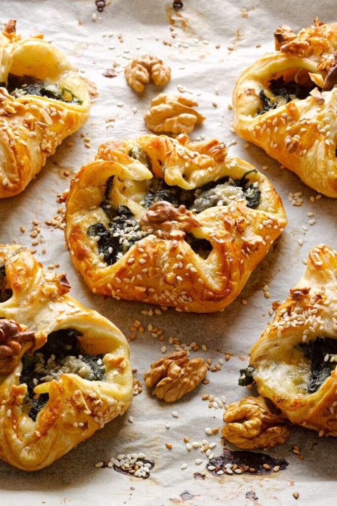 Spinach Puff Pastry with Blue Cheese