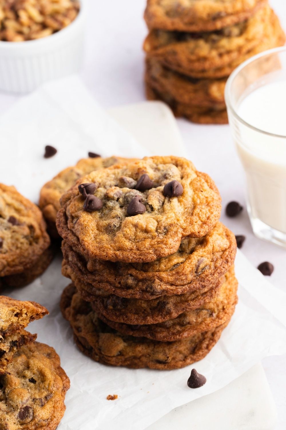 Sweet Chocolate Chip Cookies with Milk