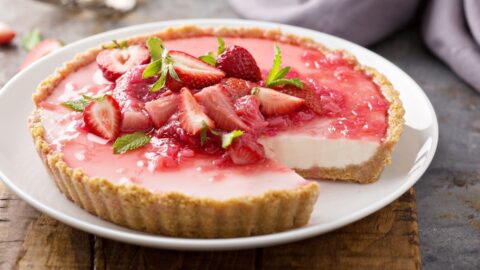 Sweet Homemade Rhubarb and Strawberry Pie Tart with Graham Crackers