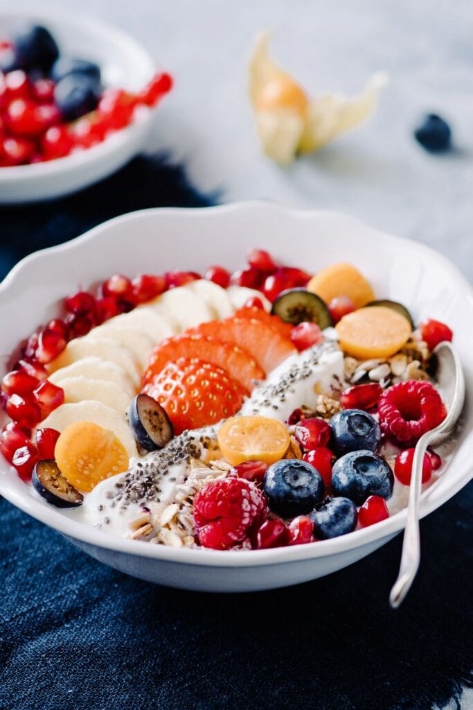 25 Easy Dairy-Free Breakfast Recipes featuring Healthy Homemade Oatmeal Power Bowl with Berries and Pomegranate