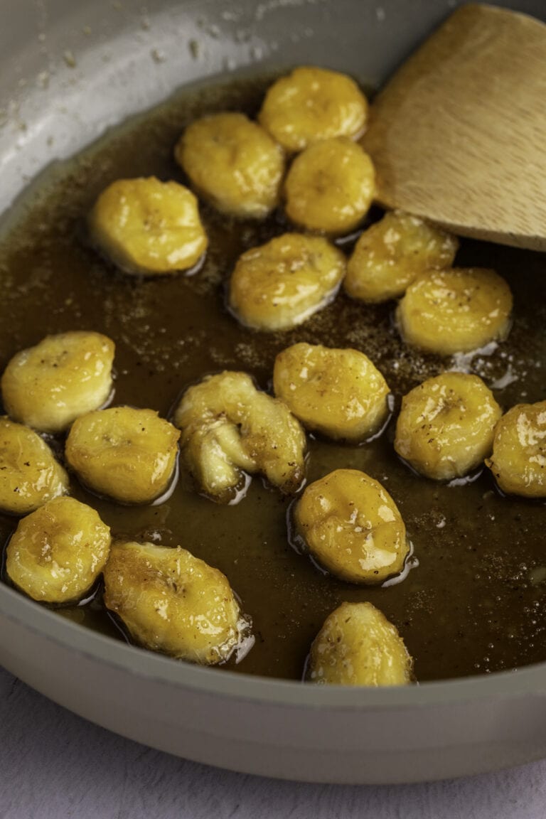 Caramelized Bananas (Easy Recipe) Insanely Good