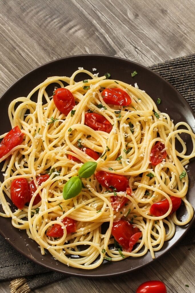Angel Hair Pasta with Cherry Tomatoes and Cheese