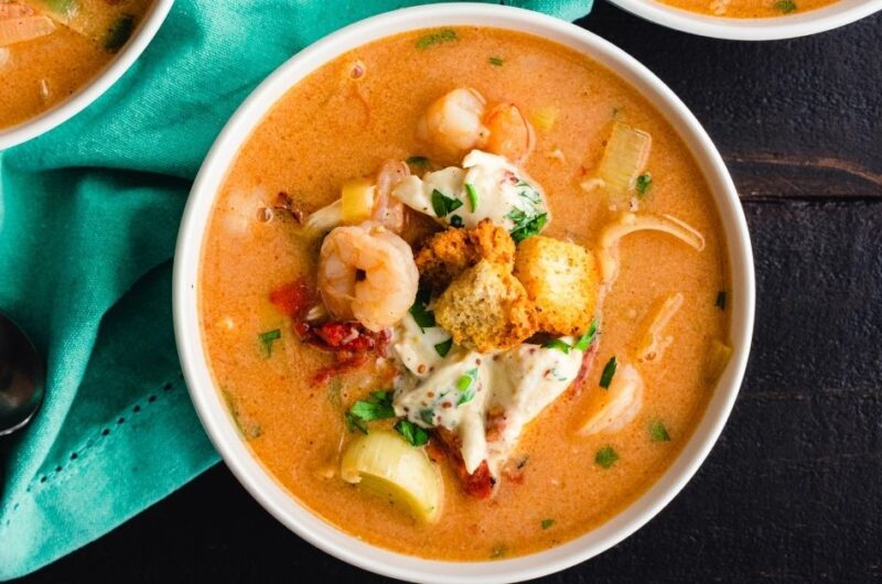 20 Bisque Recipes (Lobster, Crab, and More)