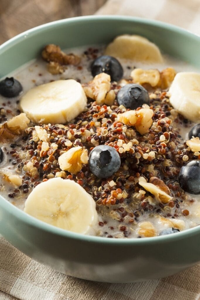 Breakfast Quinoa with Berries and Bananas in a Bowl