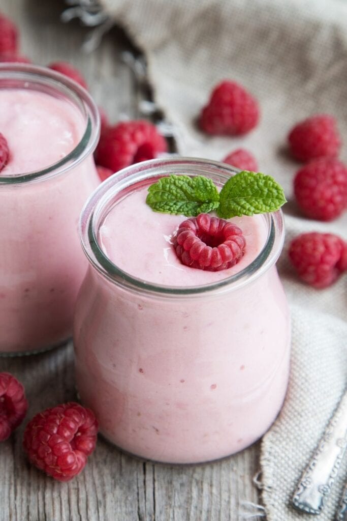 Keto Strawberry Smoothie in a Jar