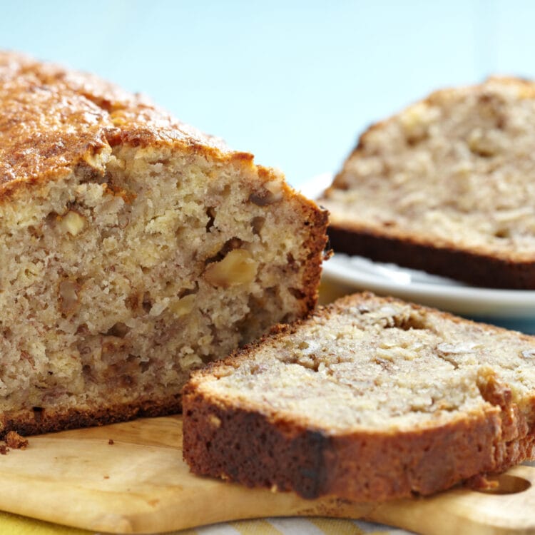 Martha Stewart’s Banana Bread (Easy Recipe) - Insanely Good