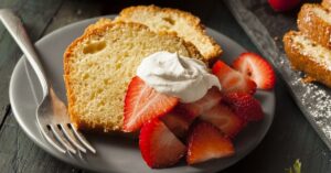 Simple and Fluffy Pound Cake with Strawberries and Cream