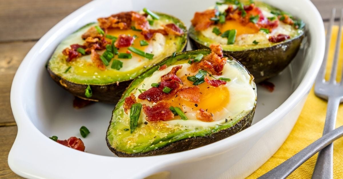 Avocado Boats Stuffed with Eggs and Bacon