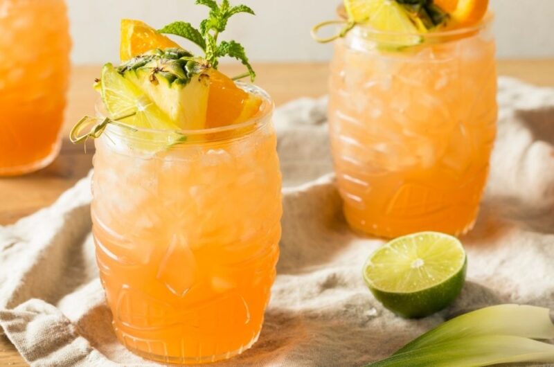 13 Easy Tiki Drinks for a Taste of the Tropics