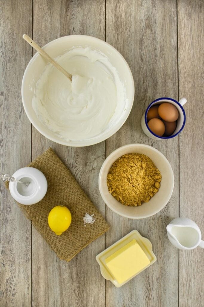 Sara Lee Cheesecake Ingredients: Butter, Graham Crackers, Sugar, Cream Cheese, 
Condensed Milk, Eggs, Lemon Juice, and Sour Cream