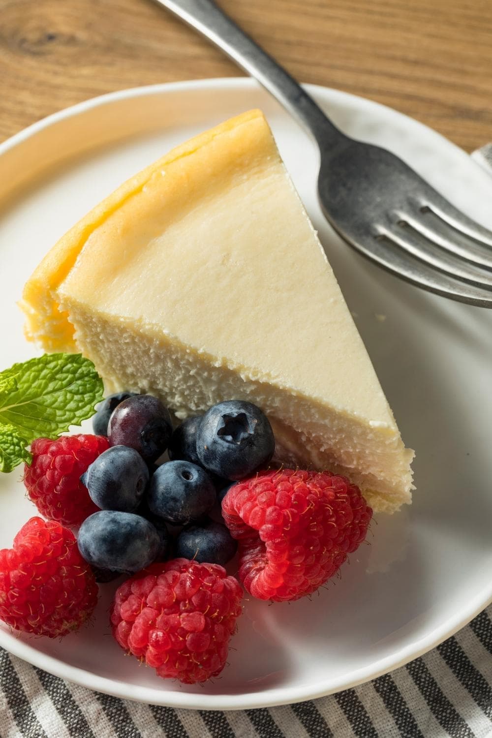 Sara Lee Cheesecake (+ Easy Recipe) Insanely Good