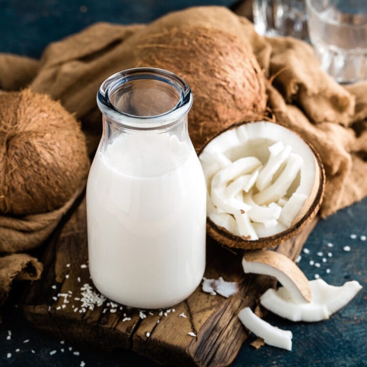 10 Best Substitutes for Heavy Cream (+ Easy Alternatives) Insanely Good