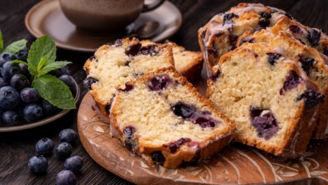 Homemade Blueberry Cake with Fresh Blueberries