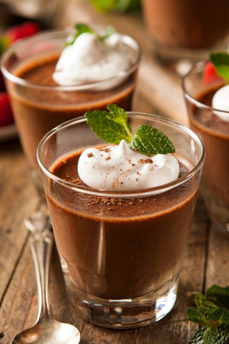 30 Keto Chocolate Desserts (+ Low Carb Sweets) Insanely Good