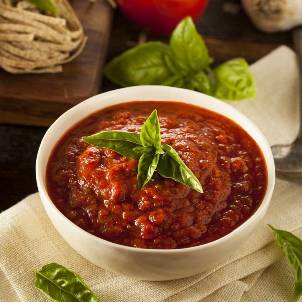 Homemade Marinara Sauce with Basil