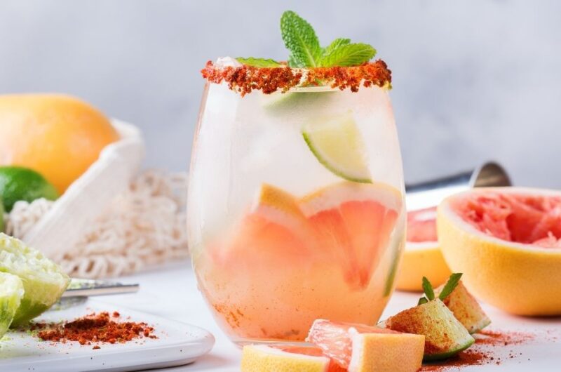 20 Best Grapefruit Cocktails for the Summer