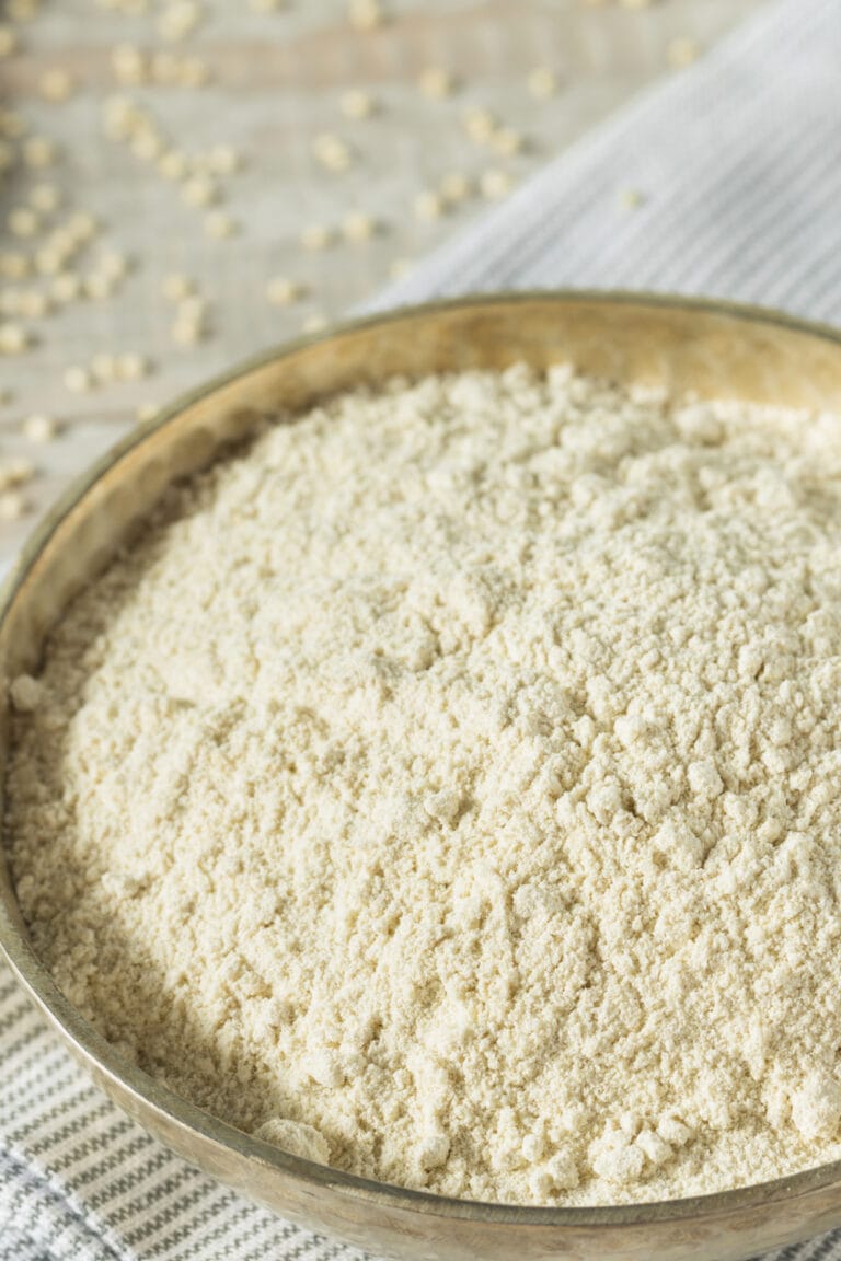 15 Flour Substitutes for Baking (Best Replacements) - Insanely Good